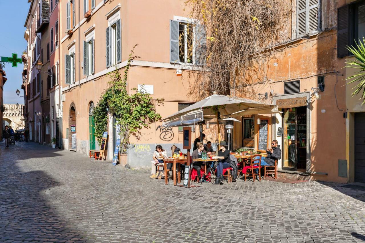 Enchanting Loft In Trastevere Roma Eksteriør bilde