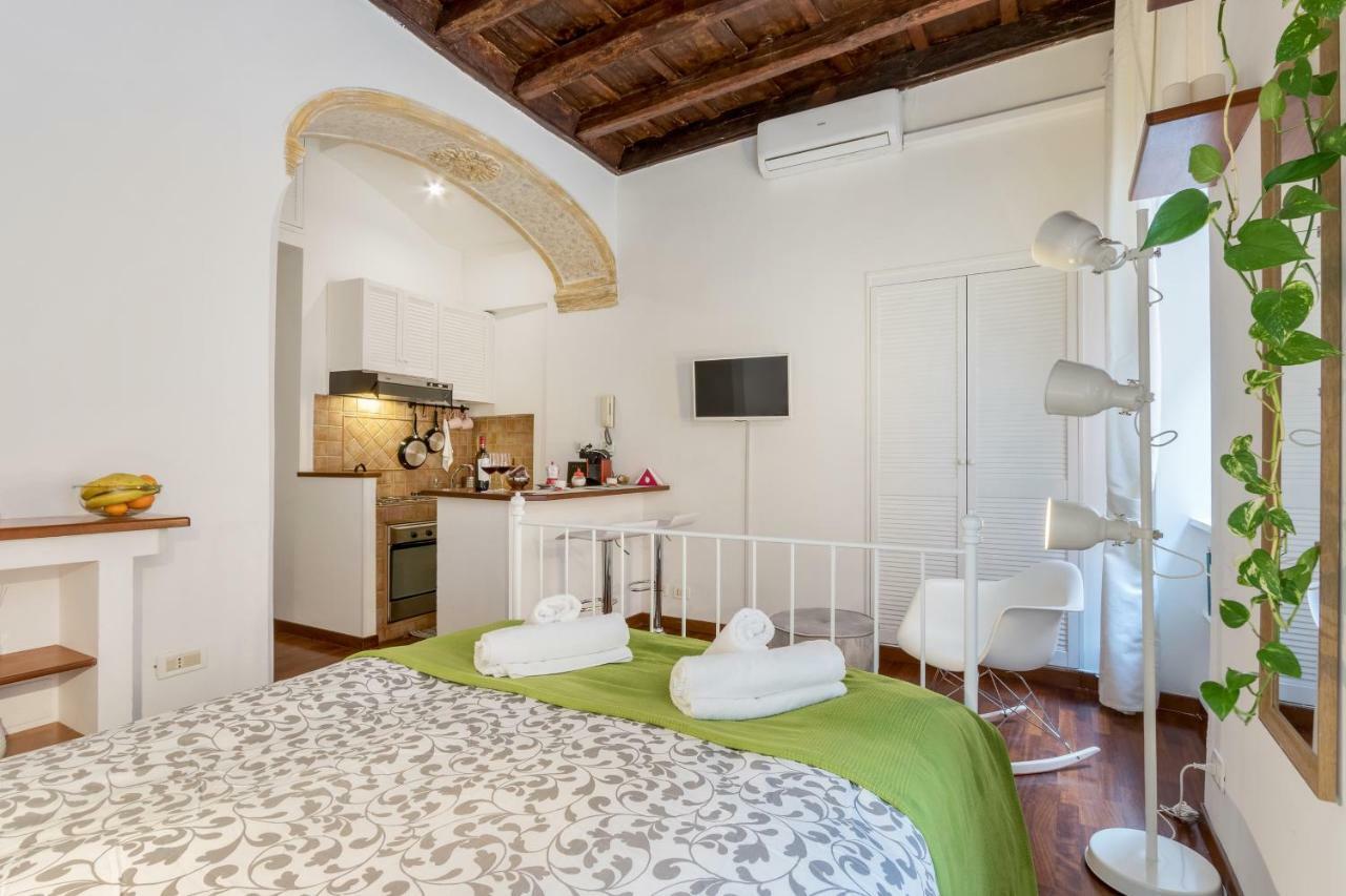 Enchanting Loft In Trastevere Roma Eksteriør bilde