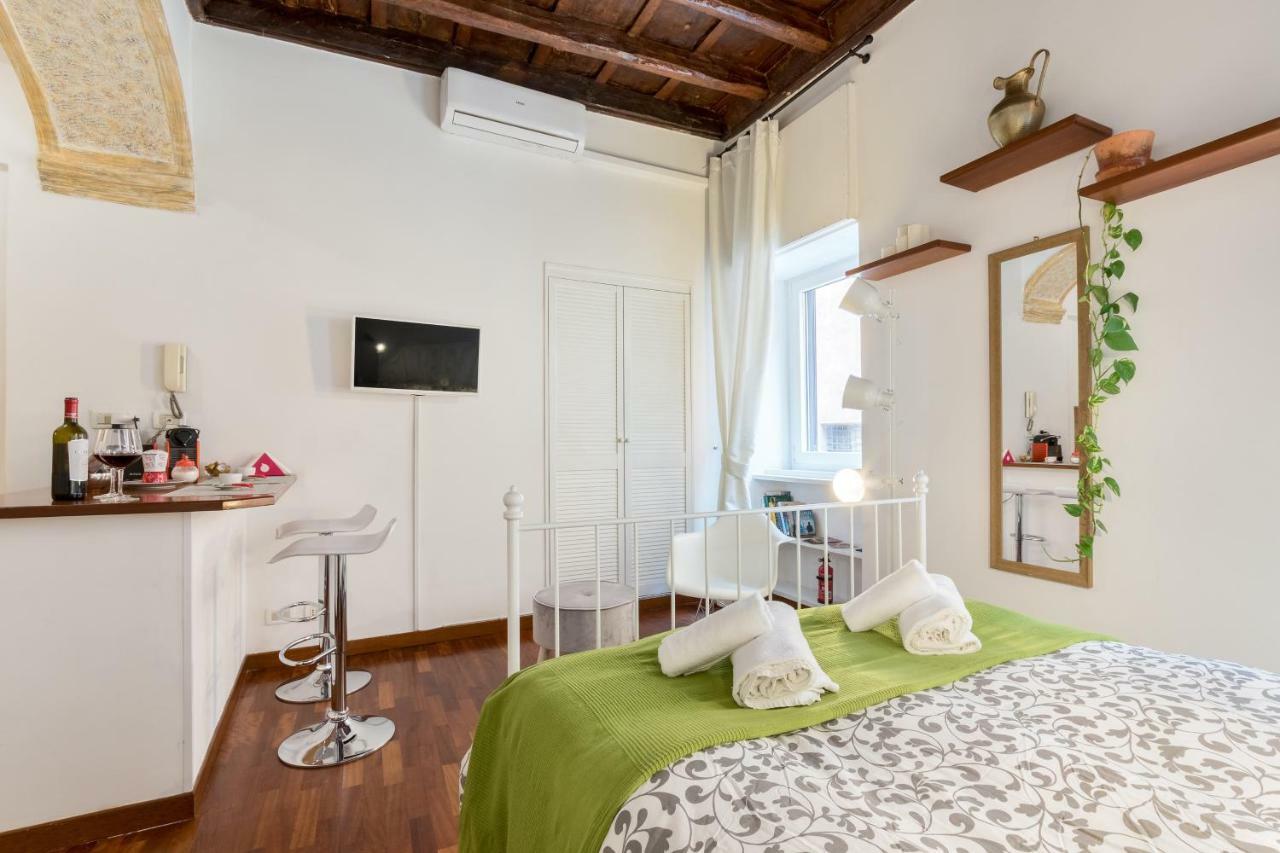 Enchanting Loft In Trastevere Roma Eksteriør bilde